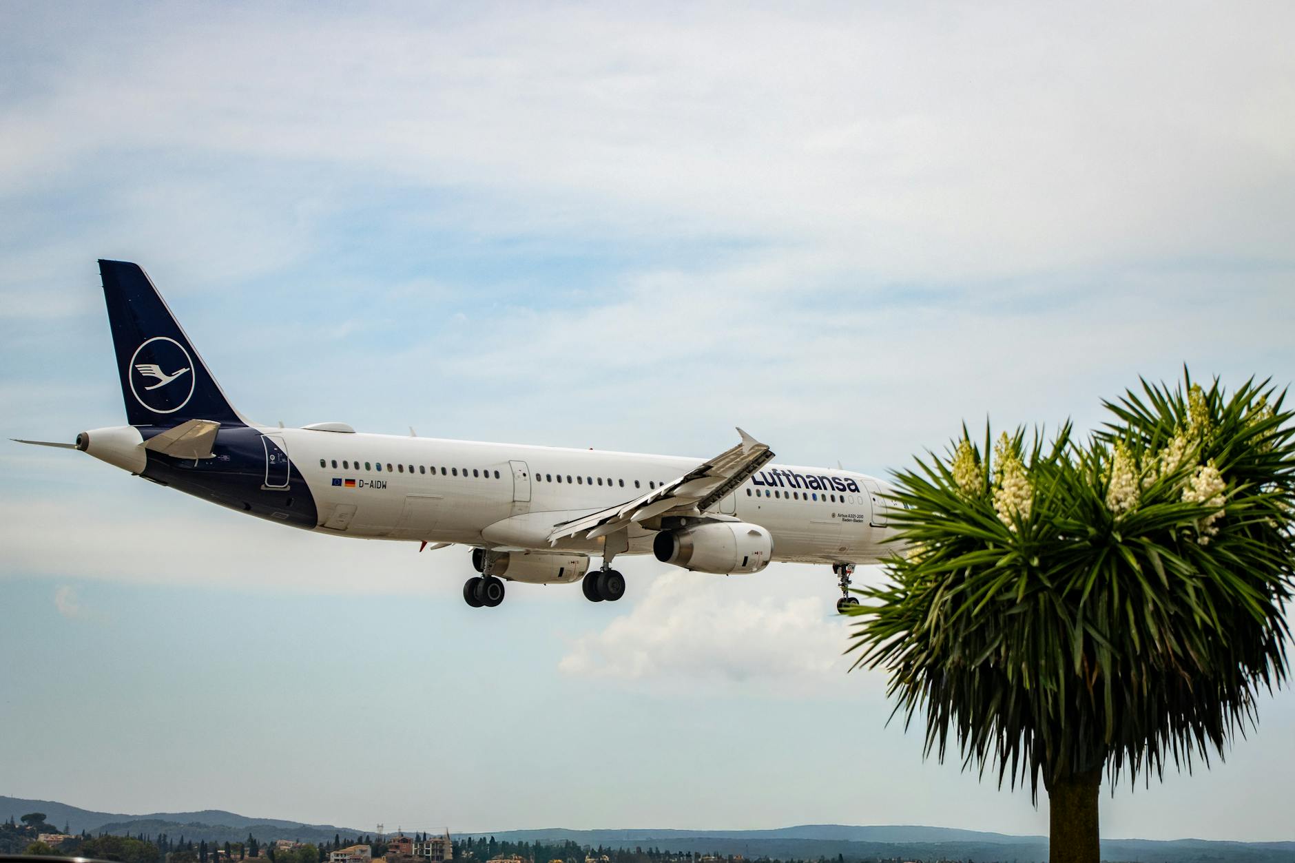 lufthansa airplane landing in corfu greece